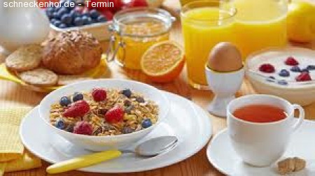 Sonntags Brunch @ Flic Flac Werbeplakat